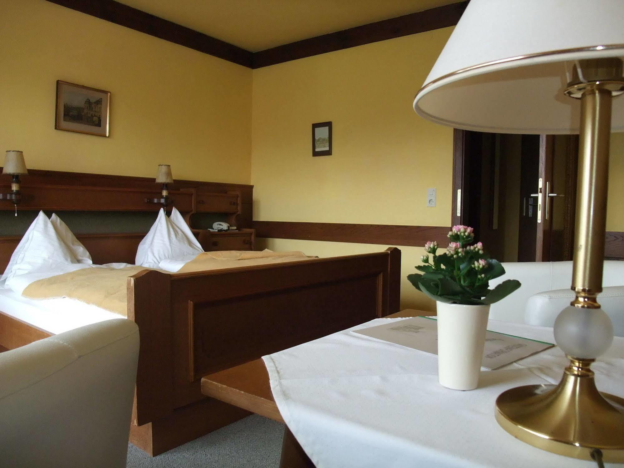 Ferienhotel Knollhof 람자우 암 다흐스타인 외부 사진